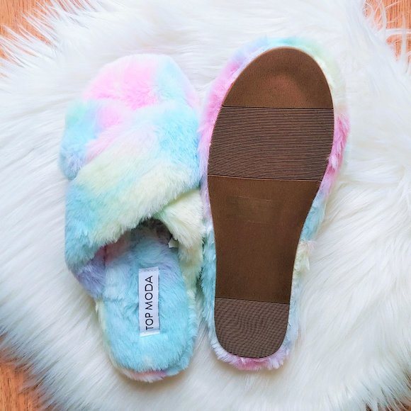 𝔹𝕆𝔾𝕆 Multi-color Tie Dye Faux Fur Slides - Picture 4 of 6